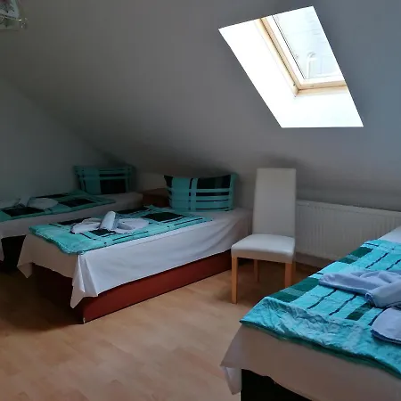 Garni Zum Goldenen Ring Гостевой дом Кведлинбург