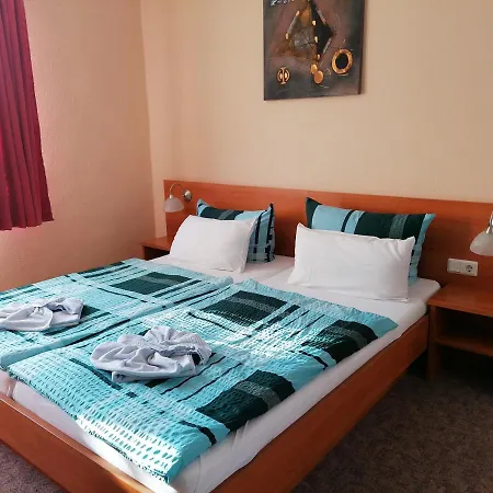 Garni Zum Goldenen Ring 4* Кведлинбург