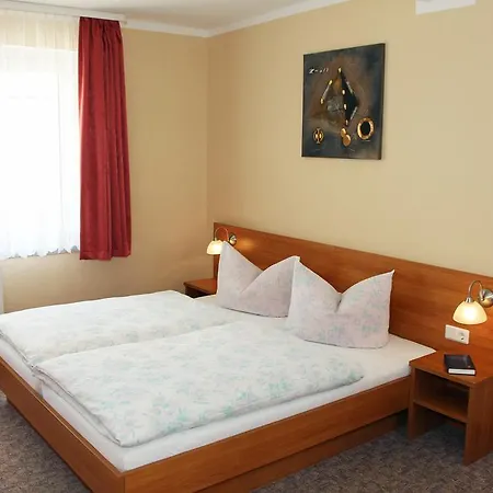 Garni Zum Goldenen Ring Кведлинбург