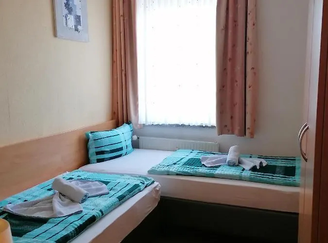 Гостевой дом Garni Zum Goldenen Ring 4*